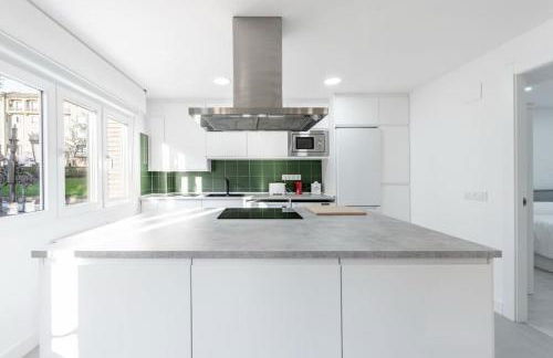 Reformado , céntrico , wifi. - Foto 27