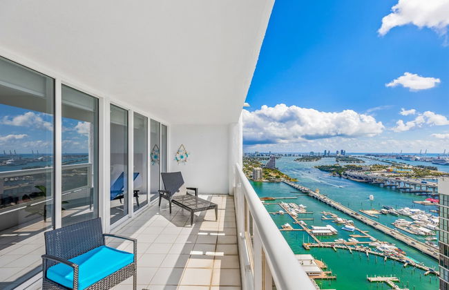 Modern Apartments Biscayne Bay - Photo 30