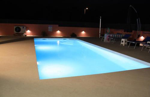 MEL'S HOUSE - Photo 4