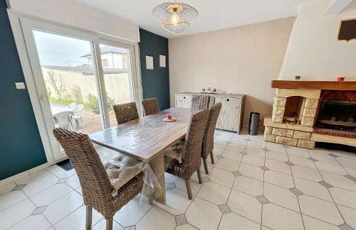 Maison à 500m de la plage avec jardin, 4 chambres, Wi-Fi et parking - 8 couchages - FR-1-361-539 - Photo 19