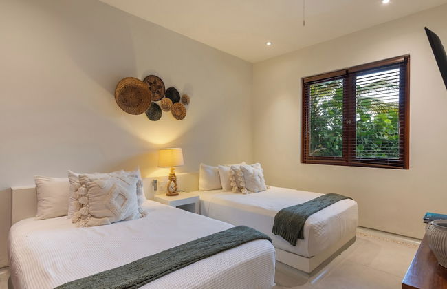 Marea Beachfront Villas - Foto 63