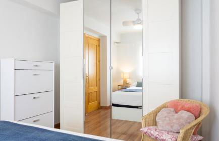 Elegant Malaga Retreat - Photo 14