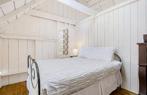 Anna's Cottage - Photo 16