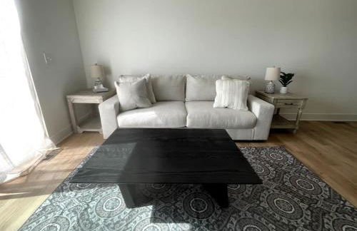 Papillion Family Home with Garage - Foto 5