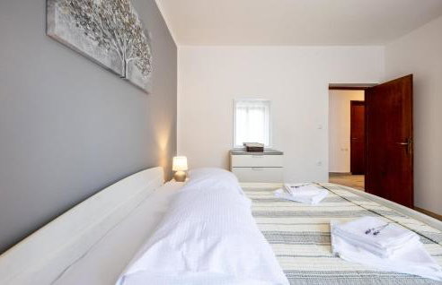 Stunning Apartment In Bresca With Wifi - Foto 21