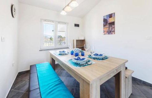 Stunning Apartment In Trget - Foto 20