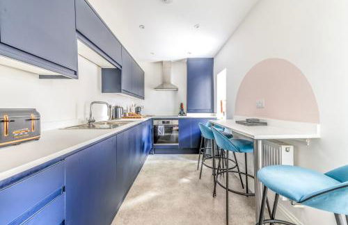 Luxury Breakfast at Tiffany's with FREE PARKING by Prescott Apartments - Foto 17