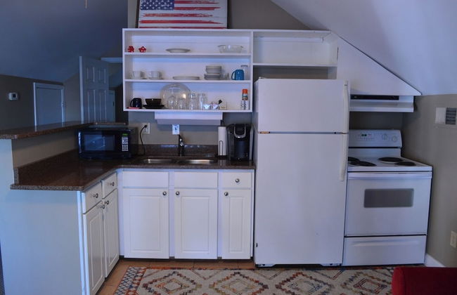 5 BR House Lake Retreat w/ Hot Tub, Sleeps 12 - Foto 45