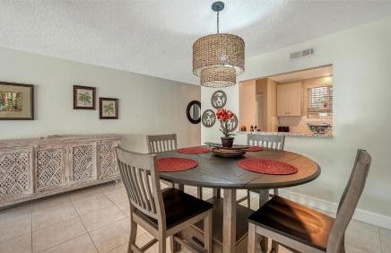 King Bed - Walk to St. Armand's Circle and Lido Beach in Minutes! - Foto 44