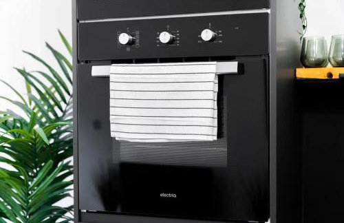 Stylish Apartment - Near City Centre - Smart TV- WIFI - Netfix - Parking - 2NT - Foto 24