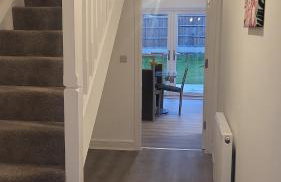 Contemporary 3-Bedroom Home Quiet Rotherham Location with Parking - Foto 8