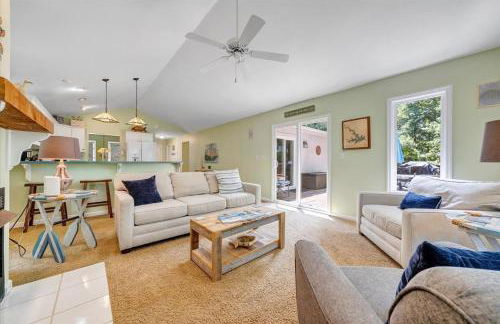 Reel Relaxed - Lakefront w/ Private Dock! - Foto 12