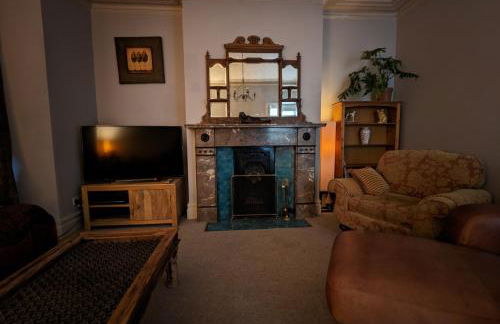 5BR townhouse Arnos Court Villa Bristol w parking - Foto 5