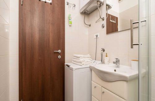 Apartment Family Toki - One Bedroom Apartment with Terrace - Foto 16