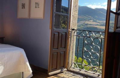 The Manor House - Photo 15