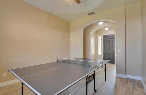 Remodeled Livingston Home with Private Backyard! - Foto 10