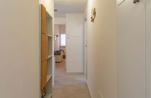 Elegant apt in a resort with pool and private beach - Foto 2