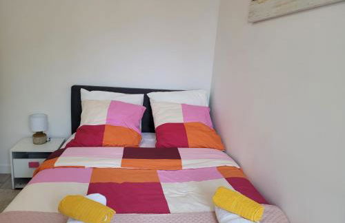 Cocooning House 212 Suite COSY SUNSHINE appartement Aeroport Paris Roissy CDG et Parc Asterix - Foto 11