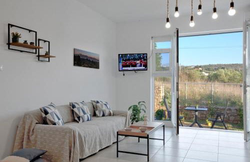 Livingfy Apt with mountain view & garden - Foto 2