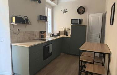 T2 centre historique la Ciotat - Foto 13