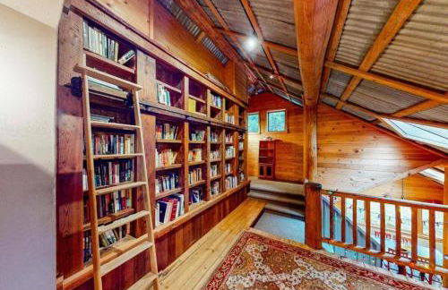 Immaculate Cabin Rental with a Hot Tub next to Lake Pend Oreille in Bonner County, Idaho - Foto 20