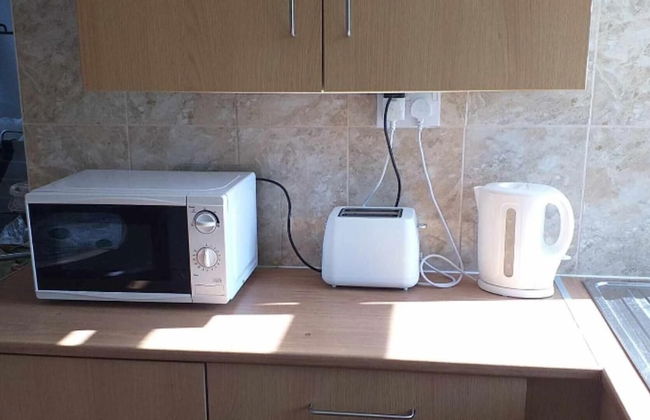 2 Bed Chalet Sleeps 5 - Pets, Parking, Near Beach - Foto 6