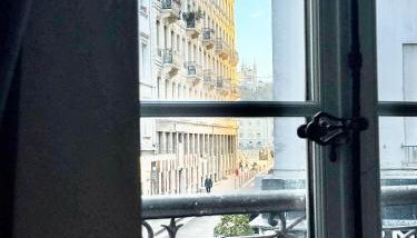 Art de Recevoir - Charmant cocon au cœur de Lyon avec vue sur Fourvière - Foto 2