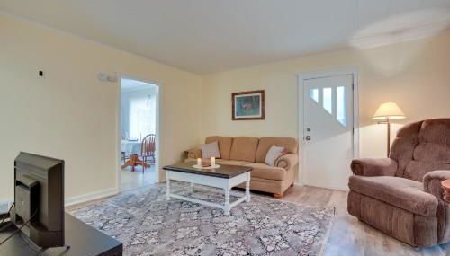 Peaceful Saint Germain Home with Fire Pit! - Photo 4