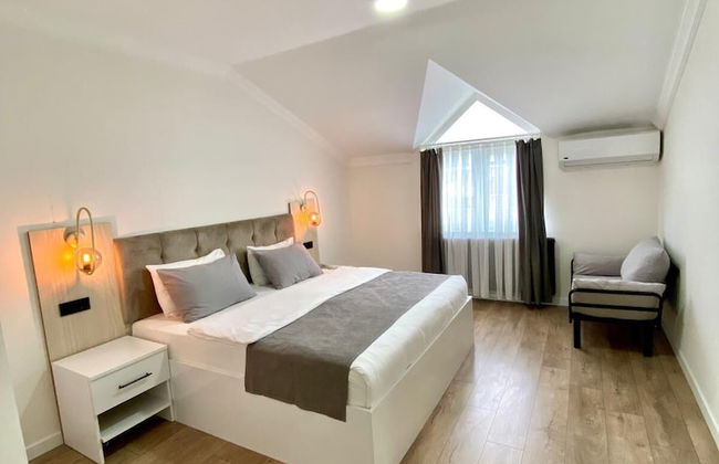 Golden Life Suite - Photo 28