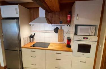 Le CHAL HEUREUX bel appartement dans vieille ferme de montagne rénovée - Foto 9