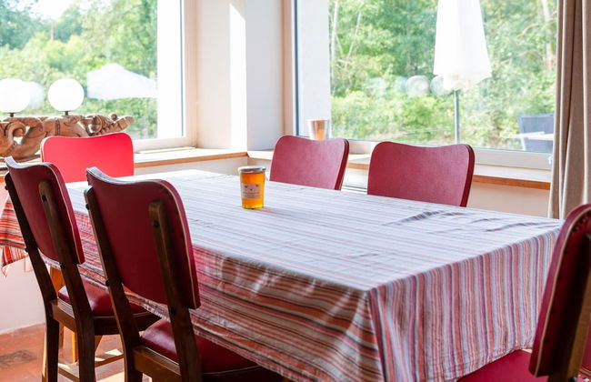 Charming Holiday Home in Yevre-la-ville With Pool - Foto 65