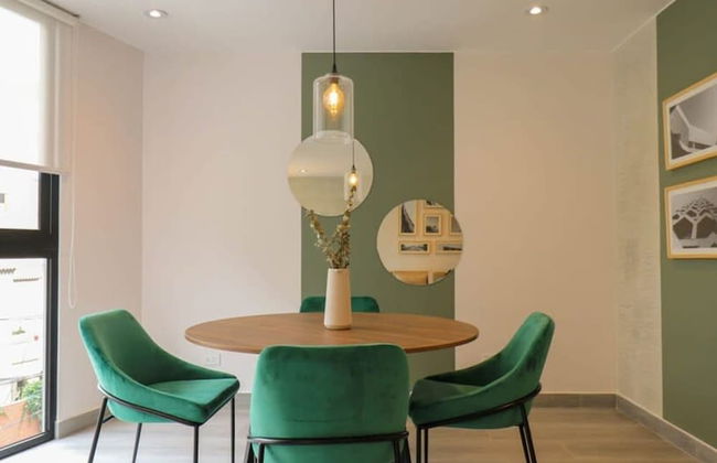 w Unique 2BR With Balcony in Miraflores - Photo 3