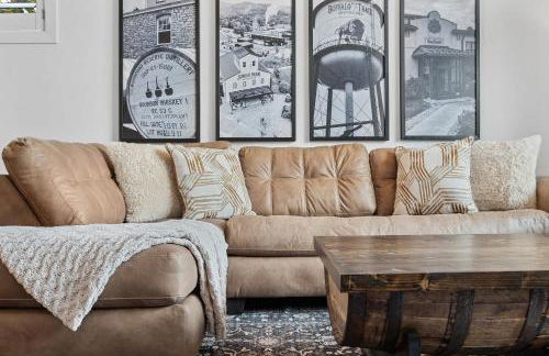 Urban Bourbon Escape - Downtown Louisville Getaway - Foto 20