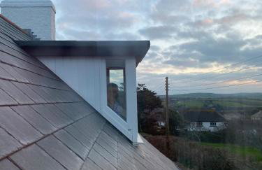 Luxury Cornish House next to Cliffs & Surf Beaches - Photo 60