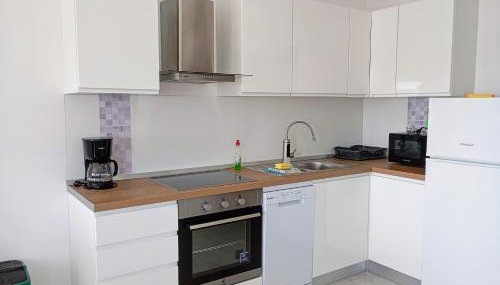 Immaculate 2-bed Apartment in Okrug Gornji - Foto 4