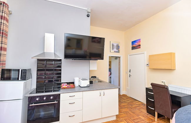 The Elm Wood Apartments - Photo 37