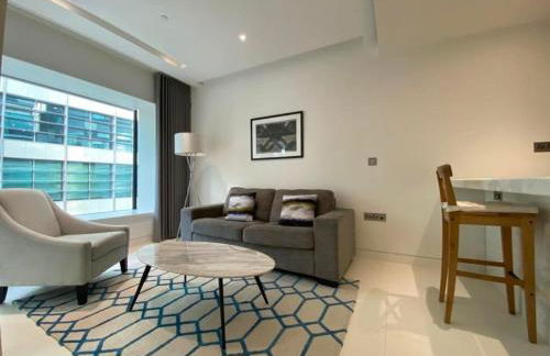 SIAC Tower Bridge - Photo 8