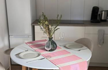 Modern Cozy Studio Apartment & Terrace - Photo 31