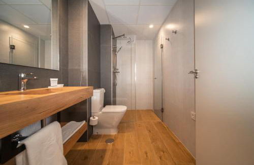 Ahoy Apartments - Photo 72