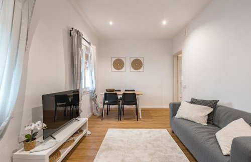 Apartamento reformado de 3 habitaciones en Sagrada Familia - Foto 14