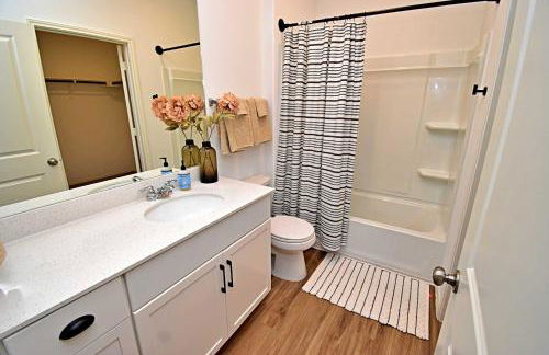 Long-term Stays Family-friendly Communal Pool! - Foto 41