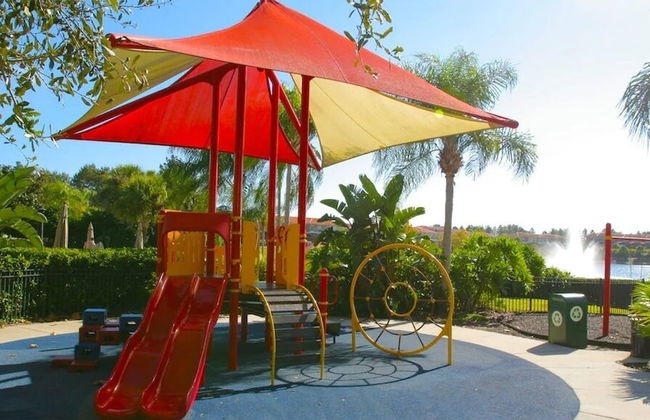 Luxury Villa With Large Private South Facing Pool 4 Bedroom Townhouse by RedAwning - Photo 21