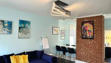 Brand new! Walk to all + 12 mins to Derby! - Foto 3