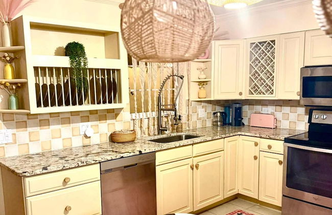 Brand New Coral Reef Suite Located in Paradise Island Estate - Foto 17