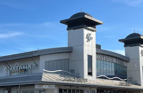 4-Bedroom House 5 mins to Beach & Parking - Foto 14