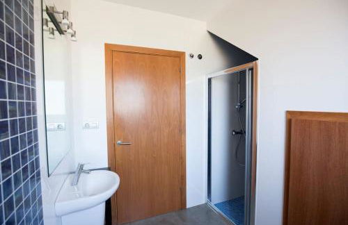 Villa Mediterránea con Cinco Dormitorios y Piscina - Foto 34