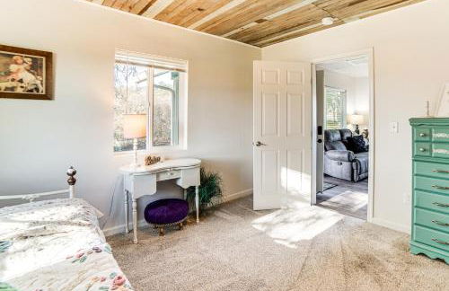 2 Mi to Clear Lake Pet-Friendly Lakeport Retreat! - Foto 17