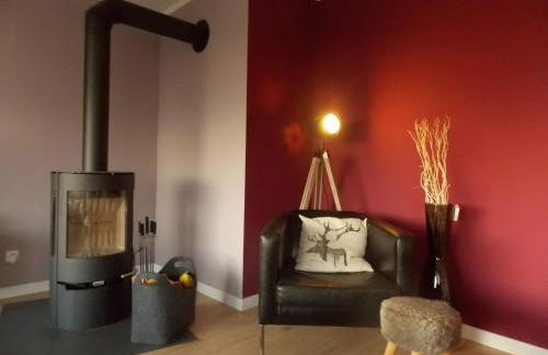 Lina's Ferienwohnungen - zwei moderne FeWos mit Sauna im Haus und fantastischem Ausblick - Foto 35