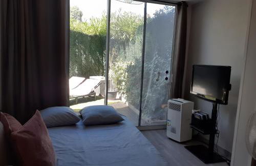 T2 Bord de mer avec jardin et piscine - Foto 11