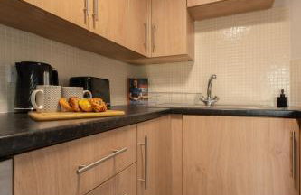 3 bedroom Cannock flat ideal for groups - Foto 36